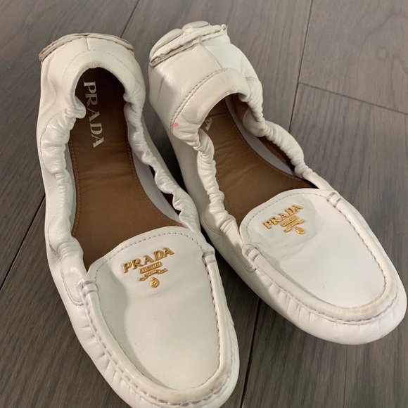 Prada - Picture 2 of 8